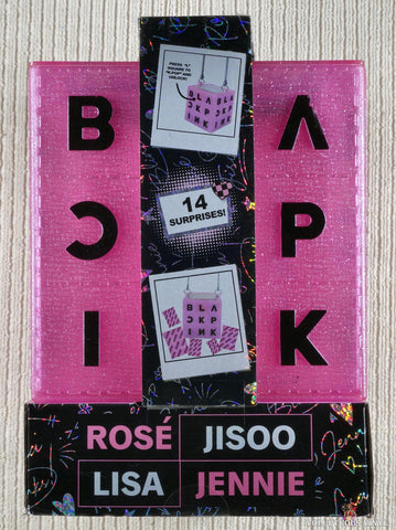 BLACKPINK - VIP All-Access Box Surprise Accessory Pack front right side