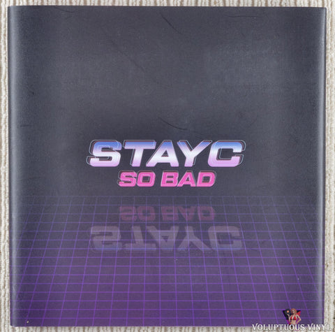 STAYC – Star To A Young Culture CD front cover