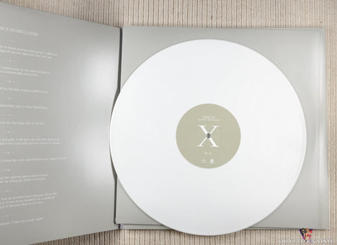 Tove Lo – Queen Of The Clouds: X vinyl record