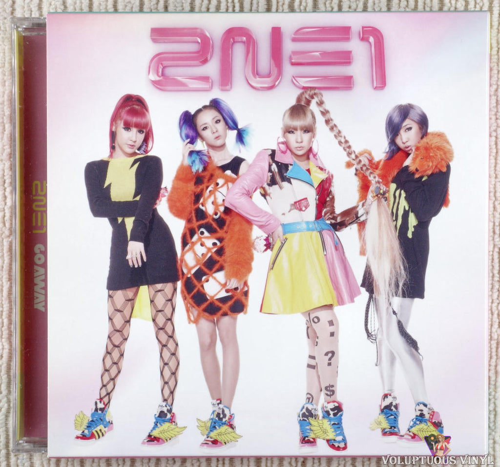 2NE1 – Go Away CD/DVD front cover