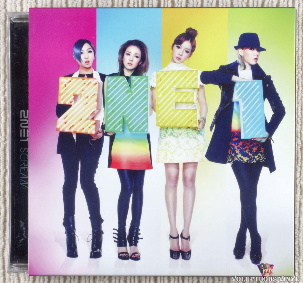 2NE1 – Scream CD/DVD front cover