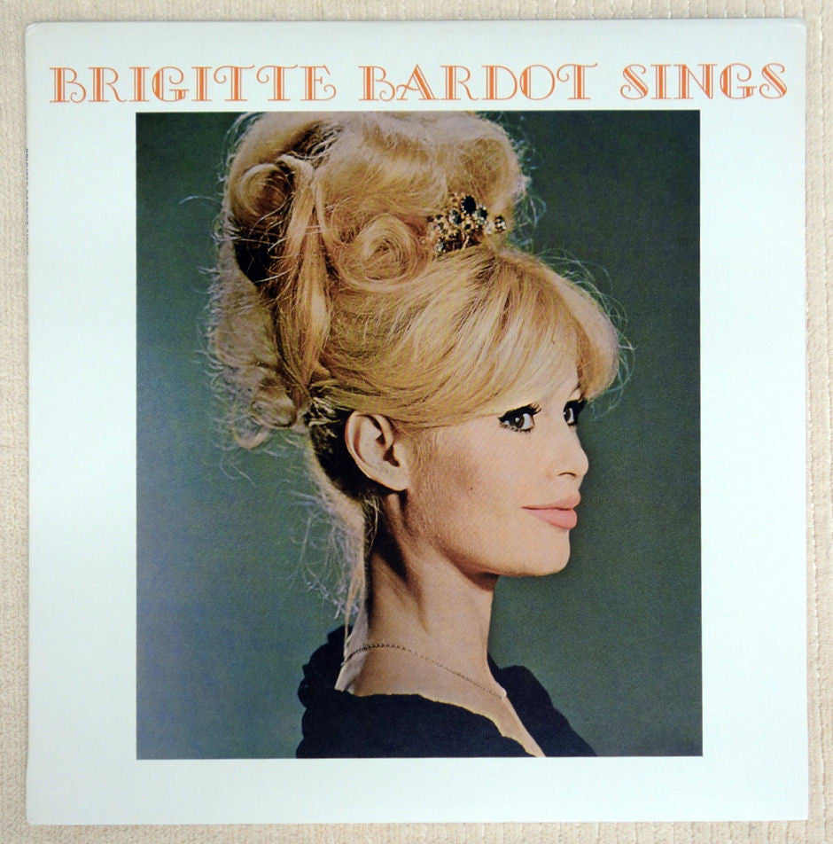 Brigitte Bardot Sings vinyl record front cover