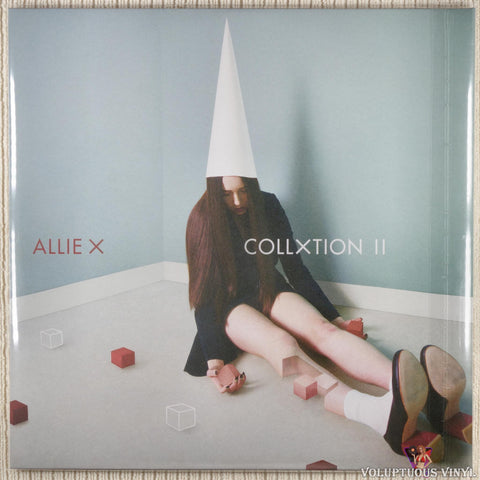 Allie X – CollXtion I + CollXtion II vinyl record back cover