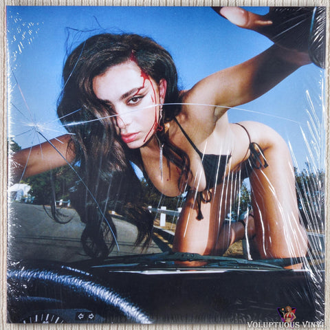 Charli XCX – Crash vinyl record front cover