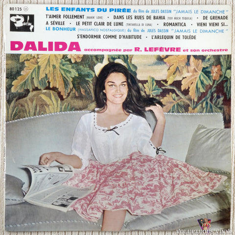 Dalida Accompagnée Par Raymond Lefèvre Et Son Orchestre – Les Enfants Du Pirée vinyl record front cover