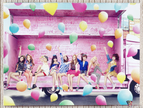 Girls' Generation – Love & Girls CD/DVD back cover