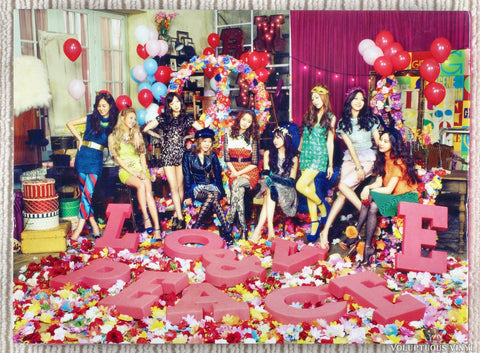 Girls' Generation – Love & Peace CD back cover