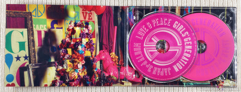 Girls' Generation – Love & Peace Deluxe Edition CD/Blu-ray