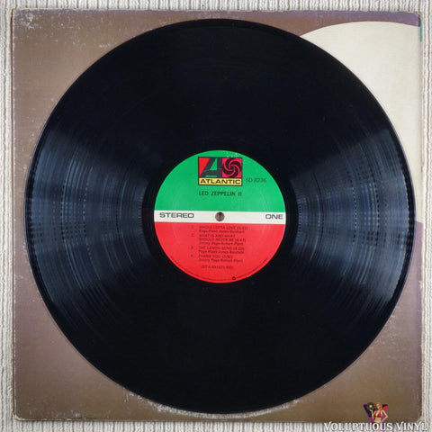 Led Zeppelin – Led Zeppelin II vinyl record