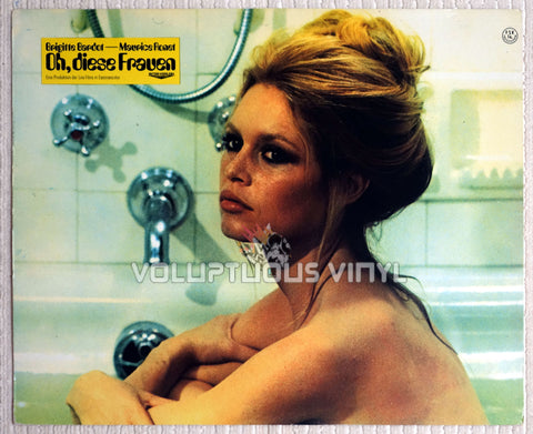 Les femmes - German Lobby Card - Brigitte Bardot Nude in Bathtub