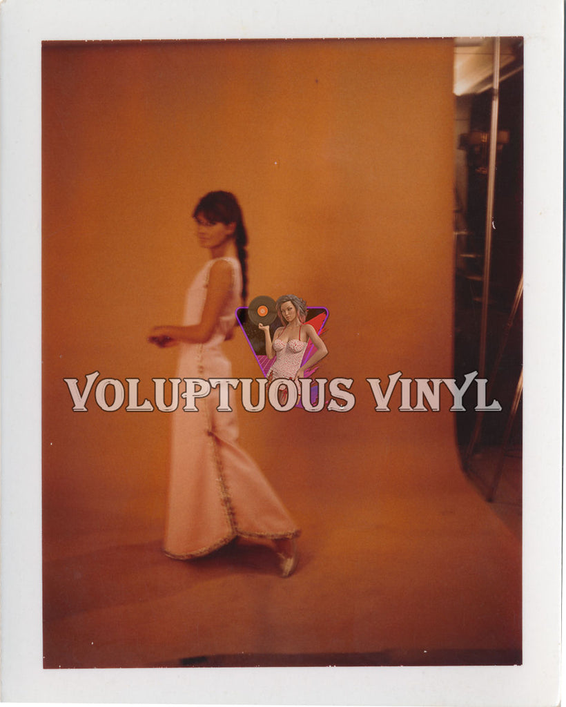 Marisa Mell behind the scenes dress photo shoot