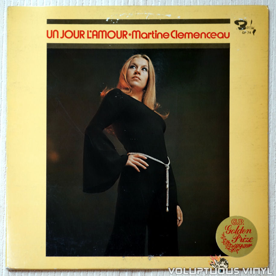 Martine Clémenceau ‎– Un Jour L'amour - Vinyl Record - Front Cover