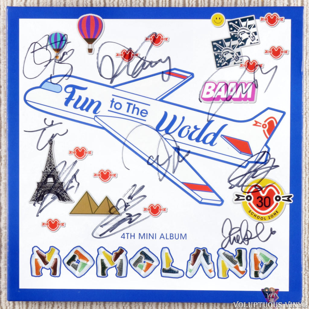 Momoland – Fun To The World CD front cover