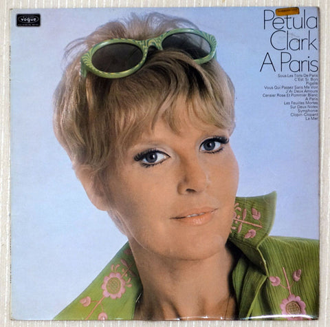 Petula Clark ‎– A Paris vinyl record front cover