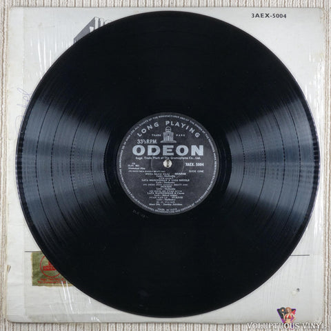 Shankar Jaikishan – Jis Desh Men Ganga Behti Hai vinyl record