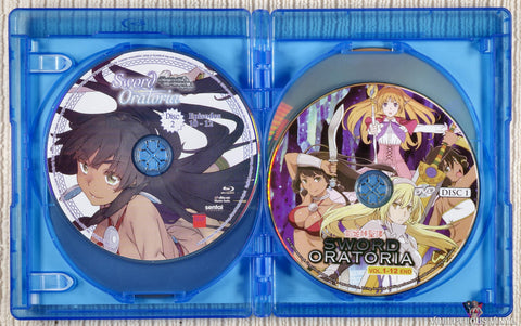 Sword Oratoria: Is It Wrong To Try To Pick Up Girls In A Dungeon? On the Side: Complete Collection Blu-ray / DVD