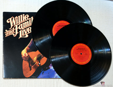 Willie Nelson – Willie And Family Live vinyl record