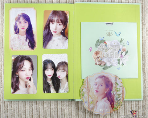 WJSN – Neverland CD and photo cards